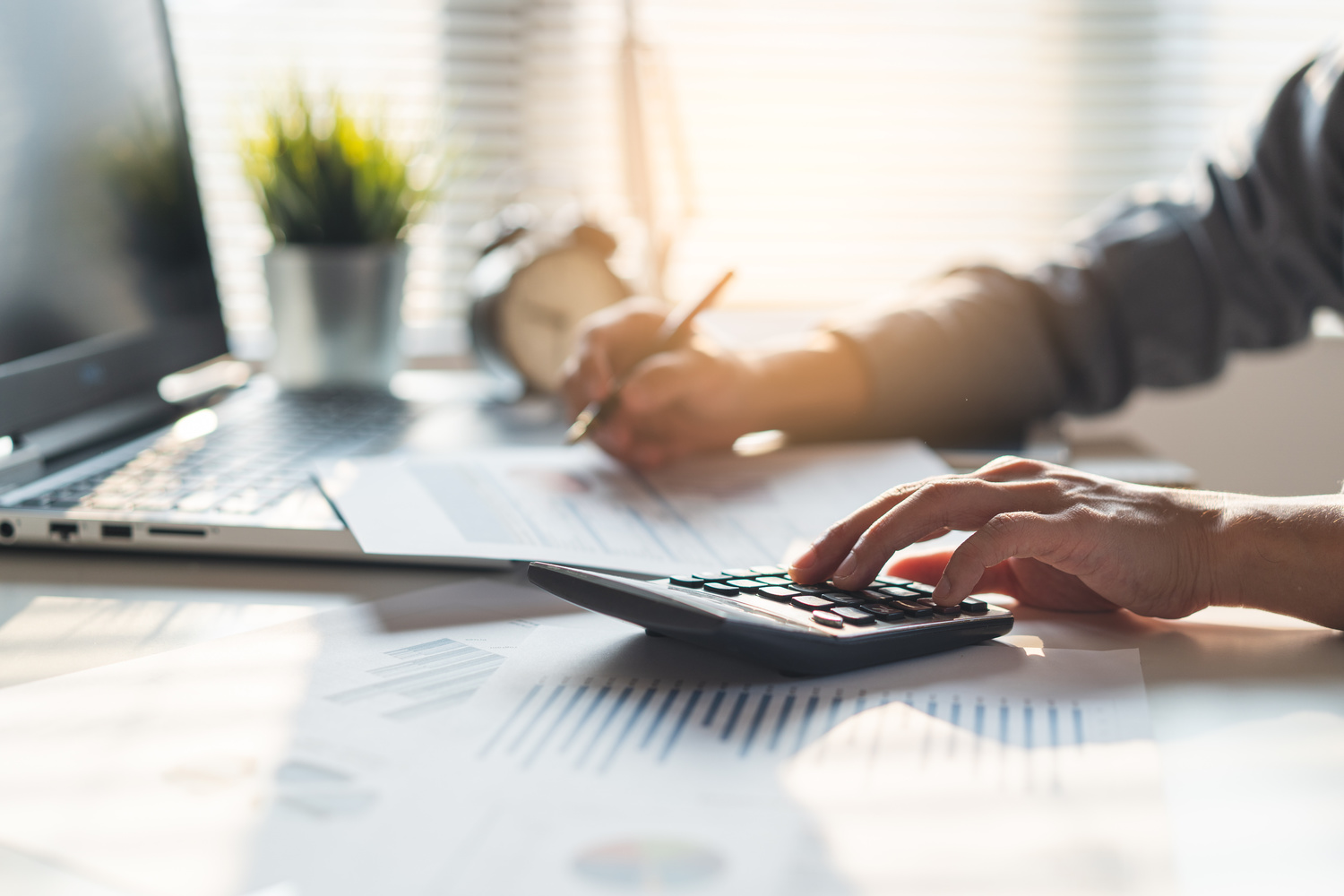 Faktoring Jawny – przejrzystość i zaufanie w biznesie